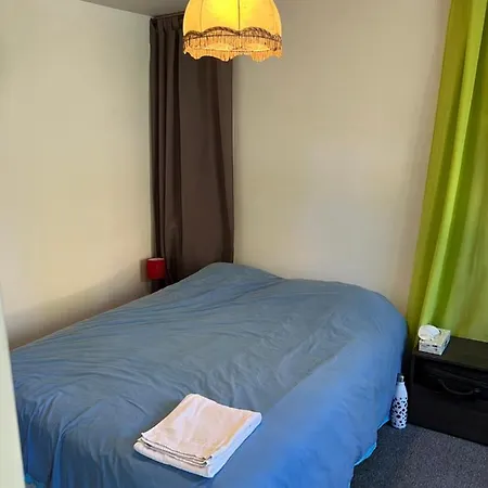 Apartment 0 Rdc Centre Proche Commerces Et Gare *